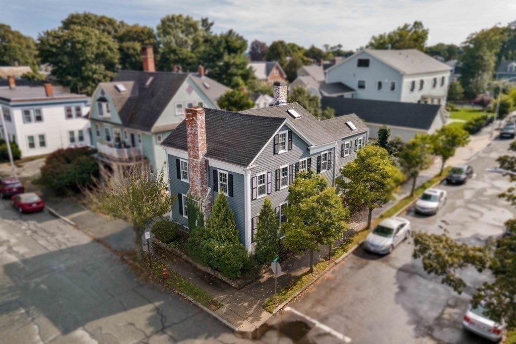 9 Brown Street