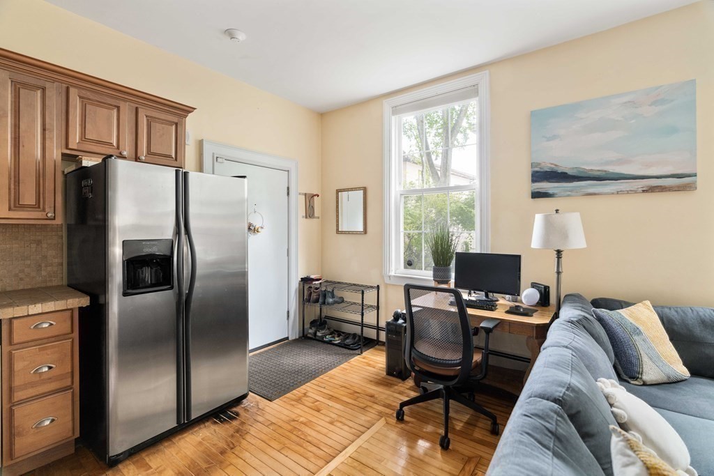 145-147 Chestnut Avenue # 2