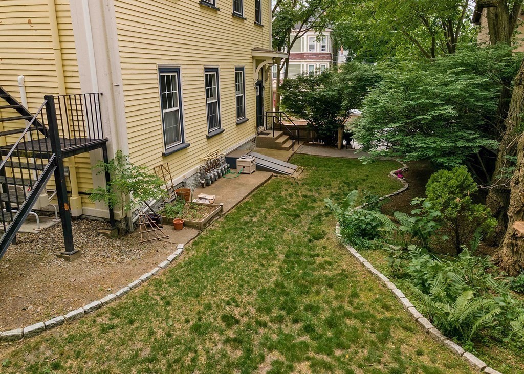 145-147 Chestnut Avenue # 2