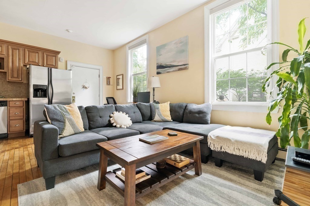 145-147 Chestnut Avenue # 2