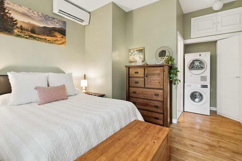 145-147 Chestnut Avenue # 2