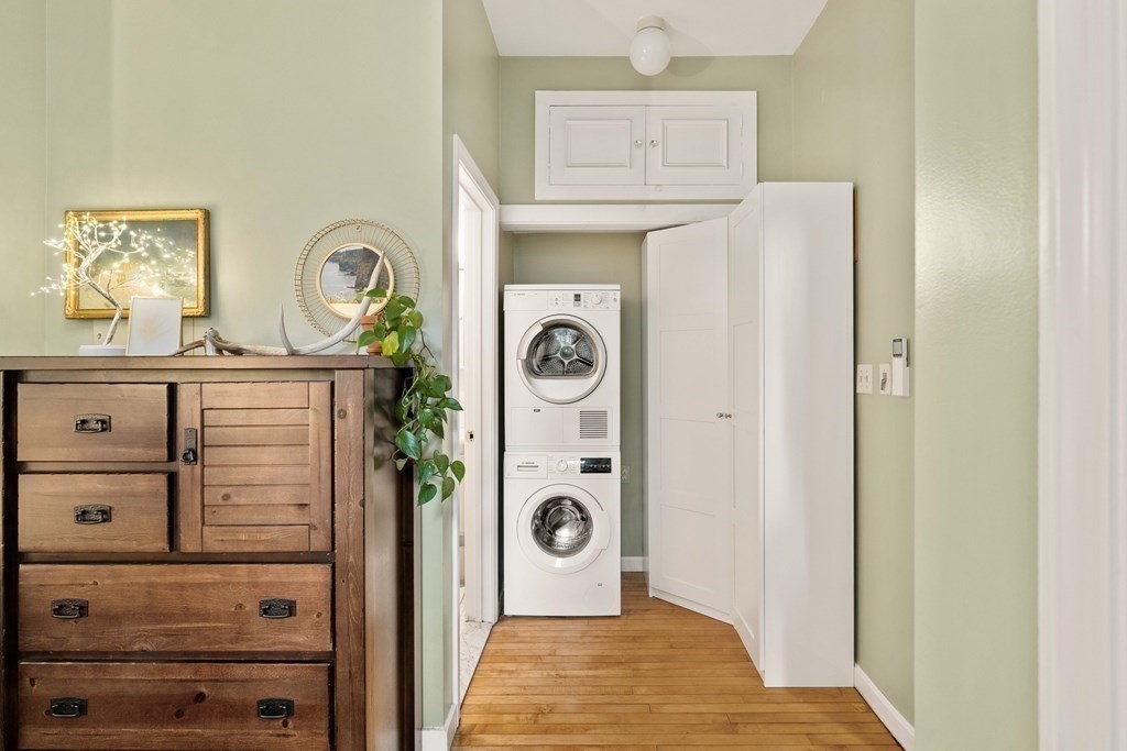 145-147 Chestnut Avenue # 2