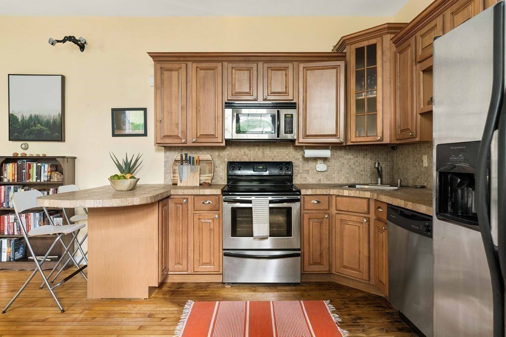 145-147 Chestnut Avenue # 2