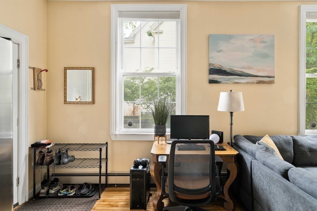 145-147 Chestnut Avenue # 2