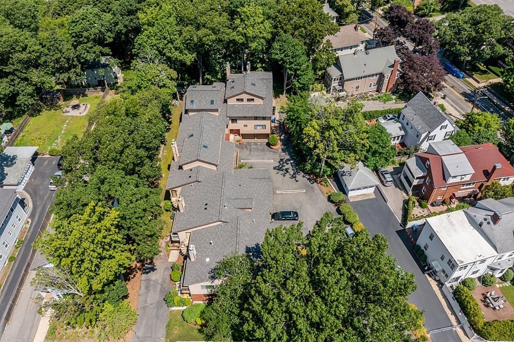 19 Burnham Street Unit: E2/D4