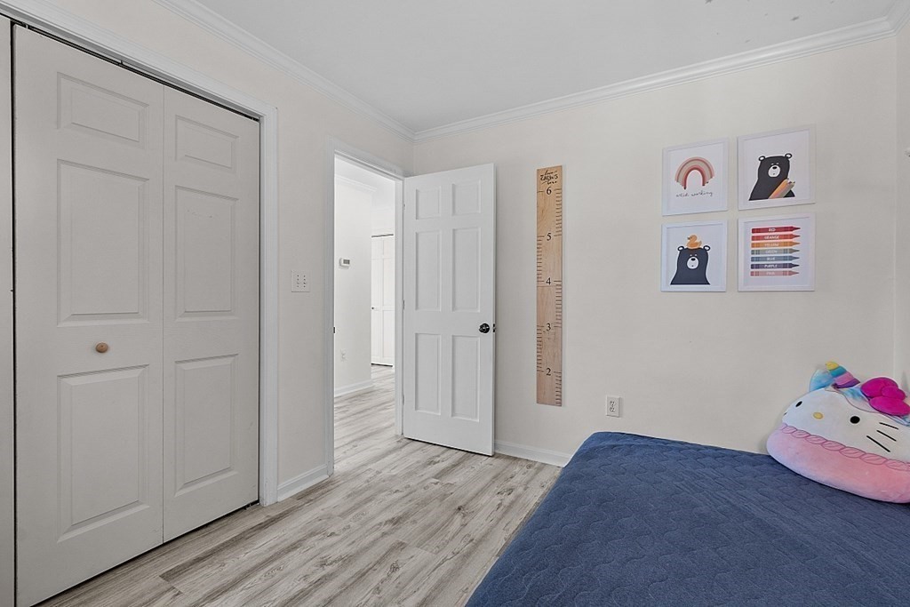 19 Burnham Street Unit: E2/D4