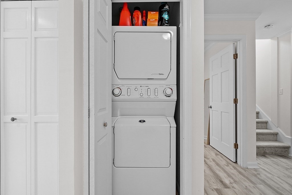 19 Burnham Street Unit: E2/D4