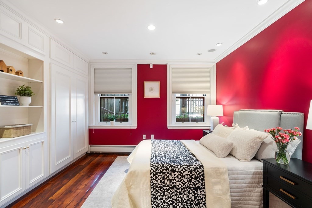 449 Shawmut Ave # 1