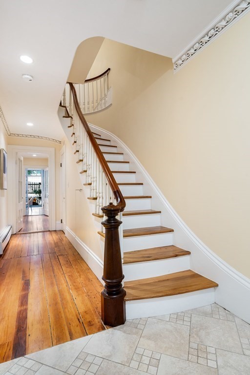 449 Shawmut Ave # 1