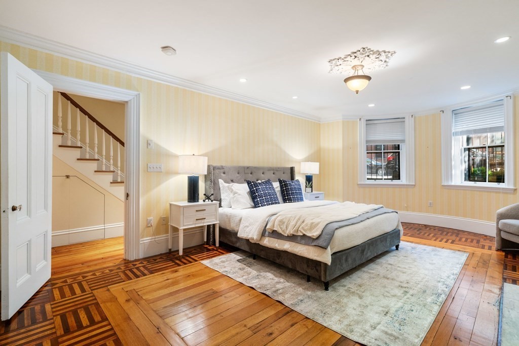 449 Shawmut Ave # 1