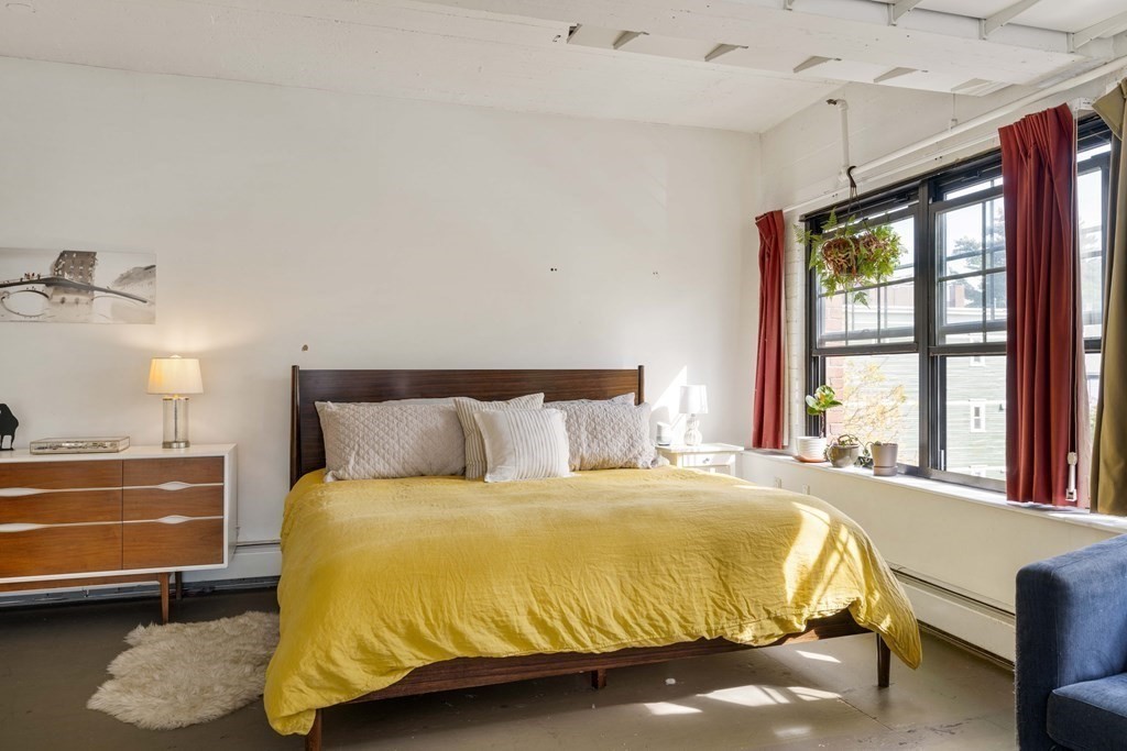 57 Cornwall Street # 4