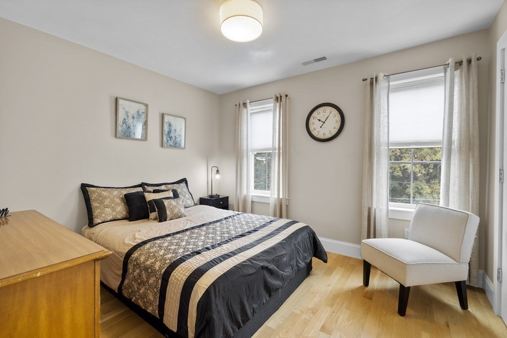 111 Highland Ave # 2