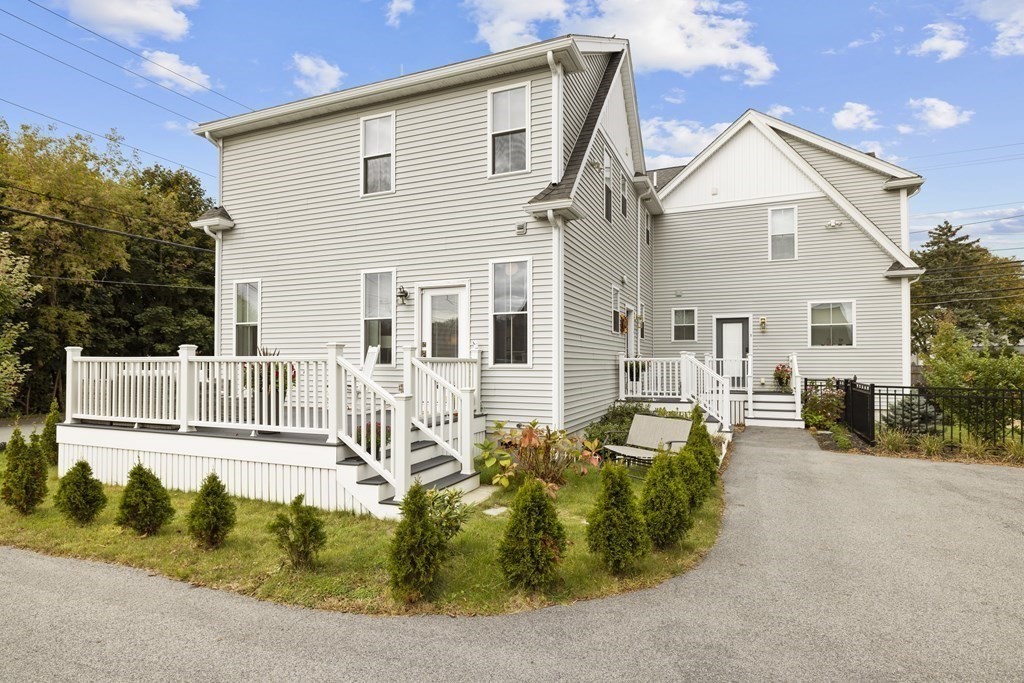 111 Highland Ave # 2