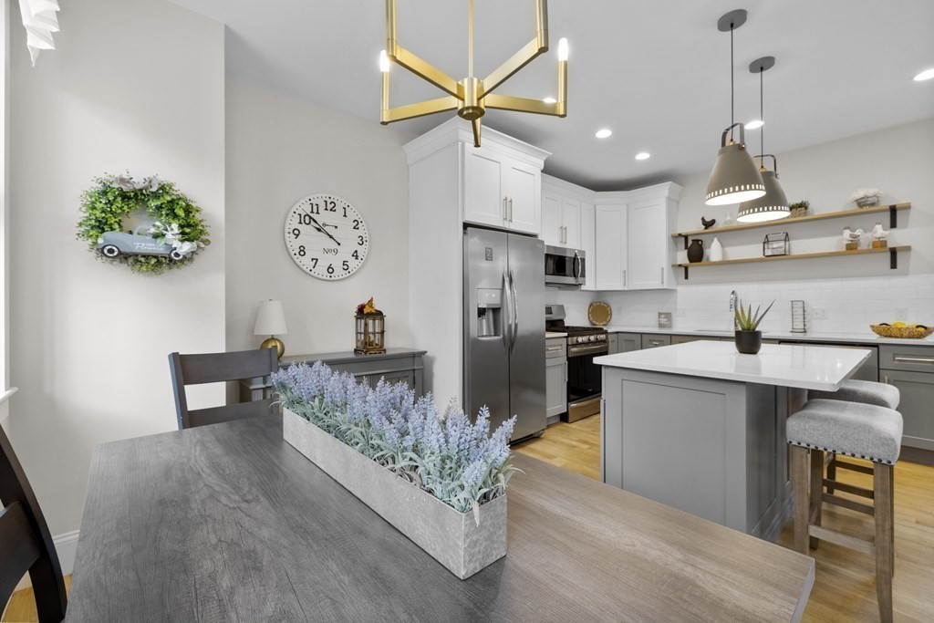 111 Highland Ave # 2