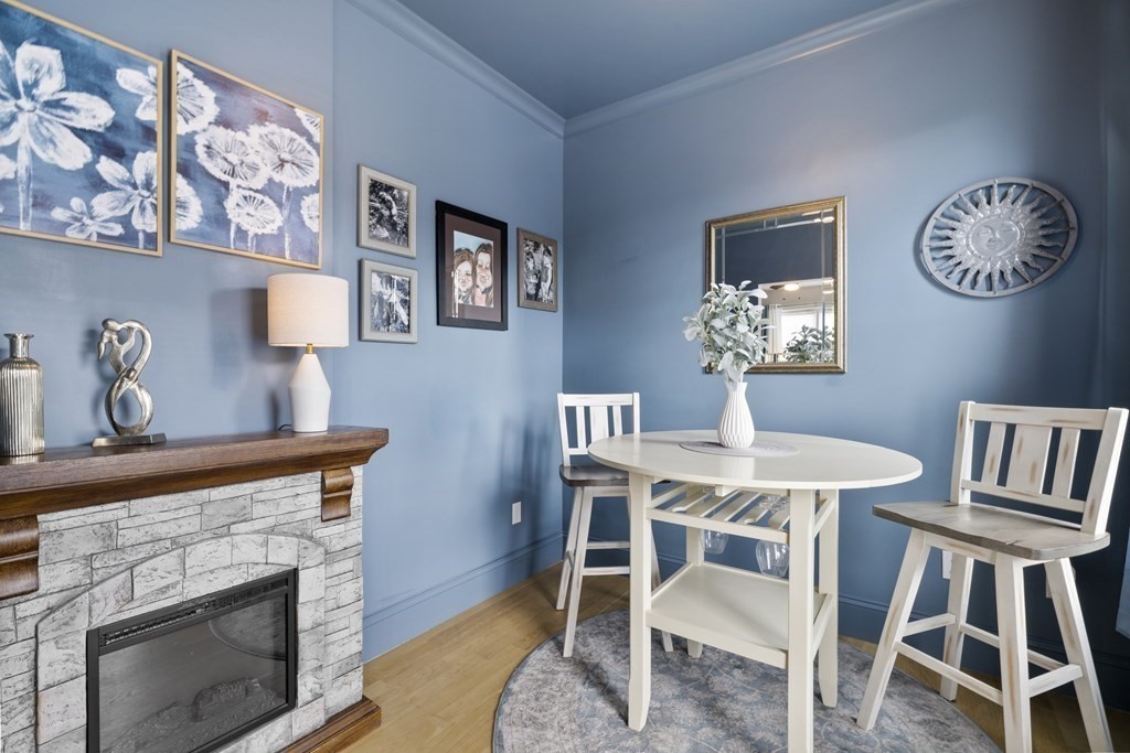 111 Highland Ave # 2