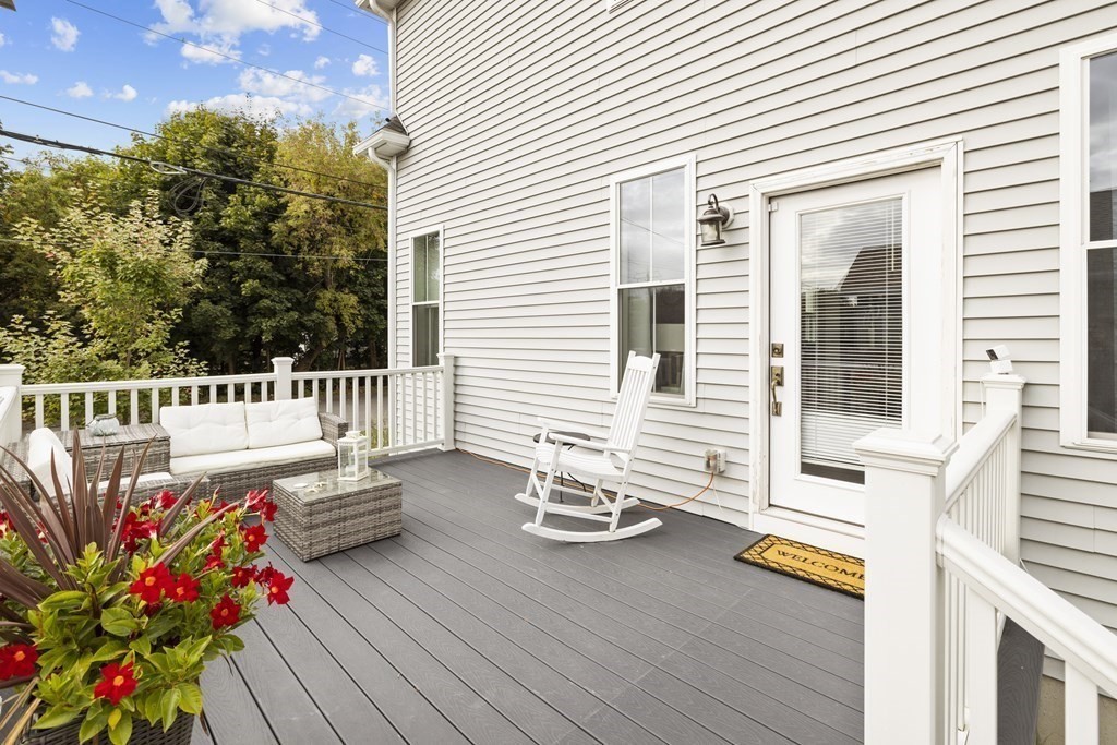 111 Highland Ave # 2