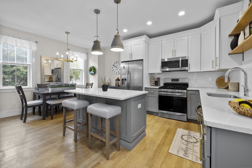 111 Highland Ave # 2