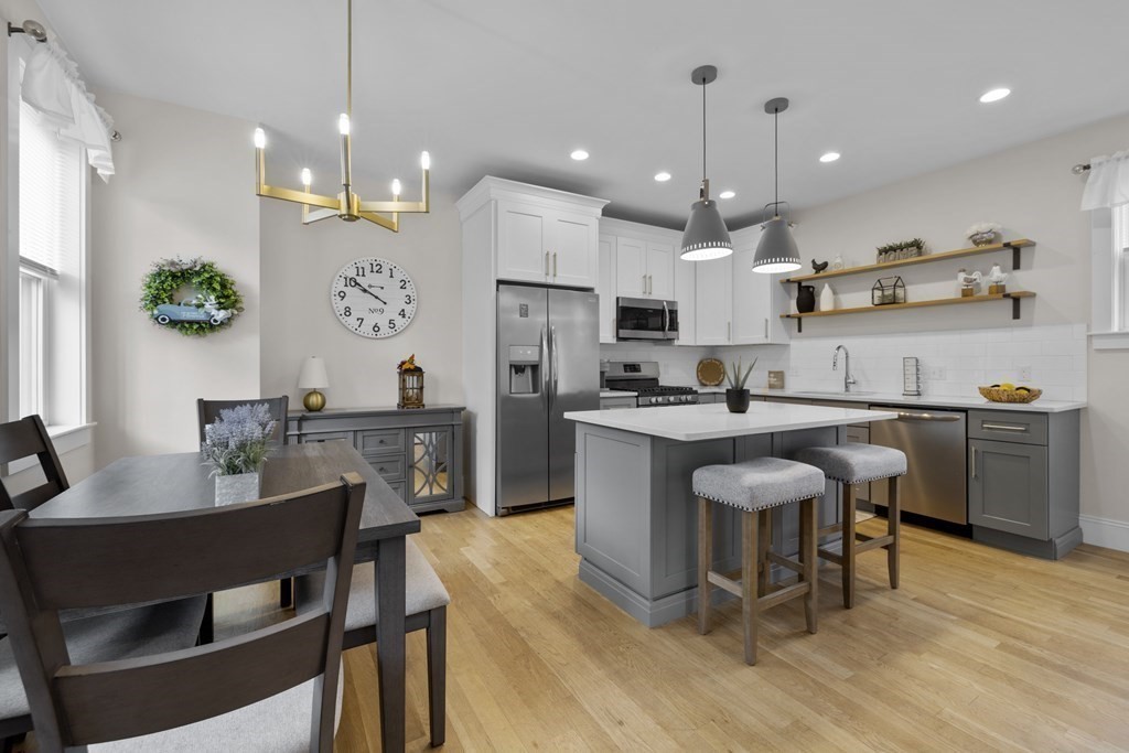 111 Highland Ave # 2