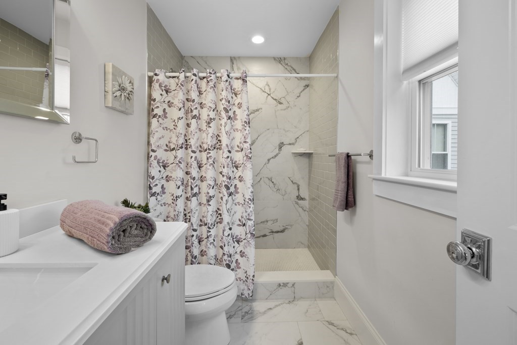 111 Highland Ave # 2