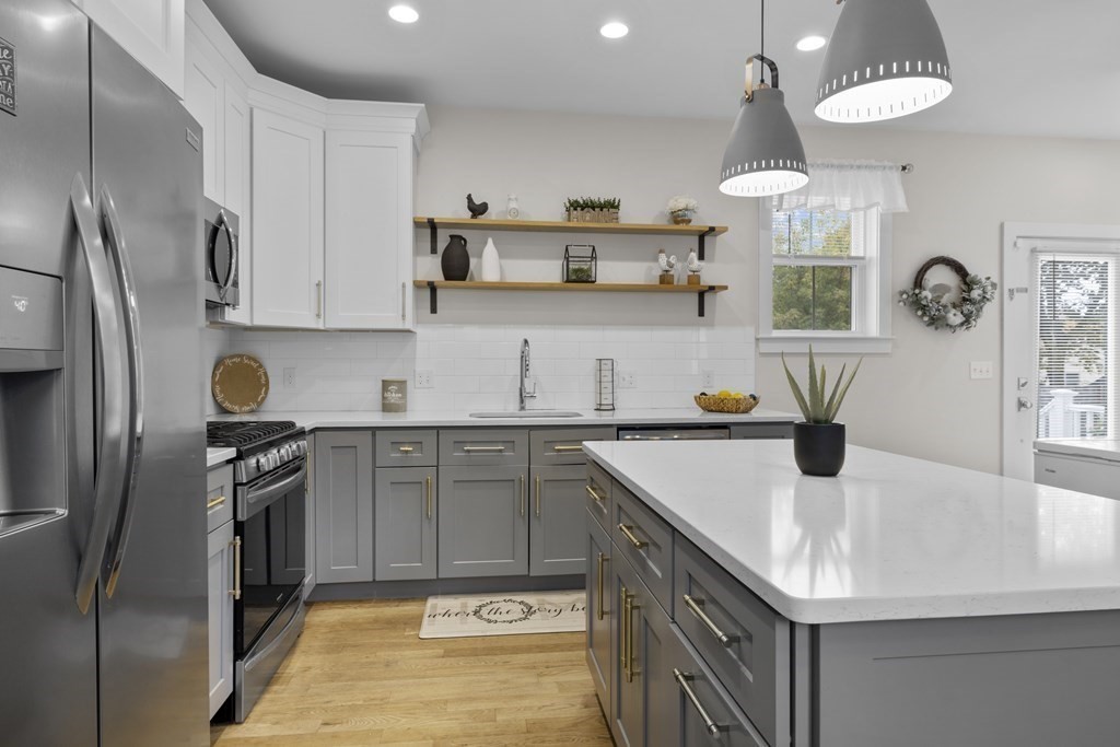 111 Highland Ave # 2