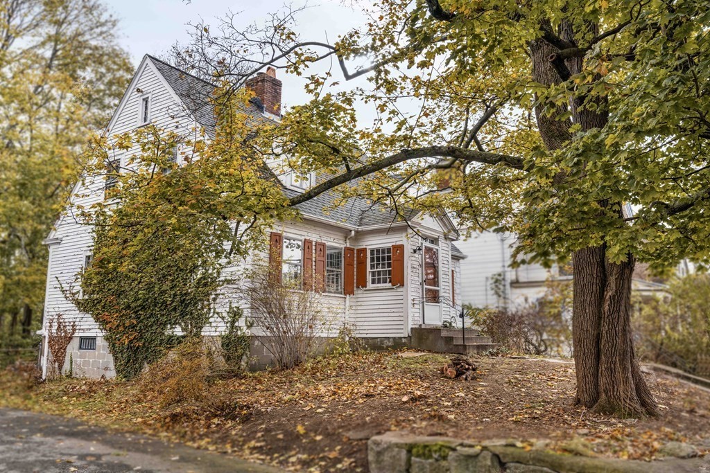 48 Rockview Street