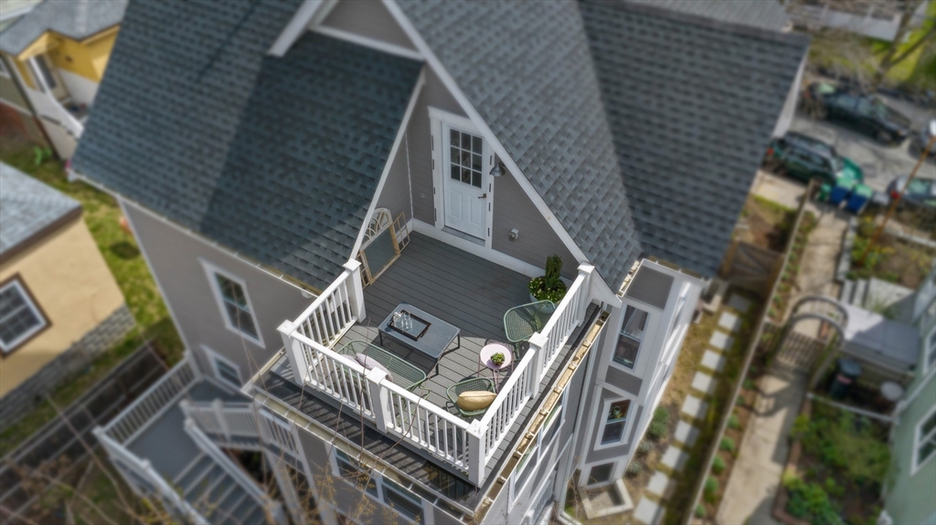 40 Harvard Street # 2