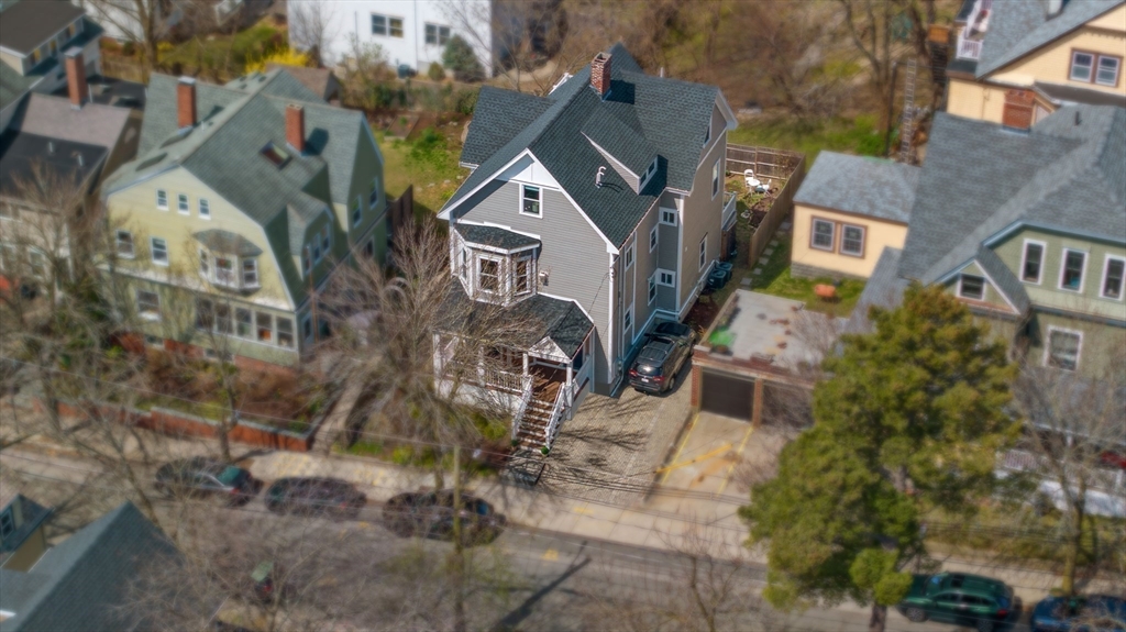 40 Harvard Street # 2
