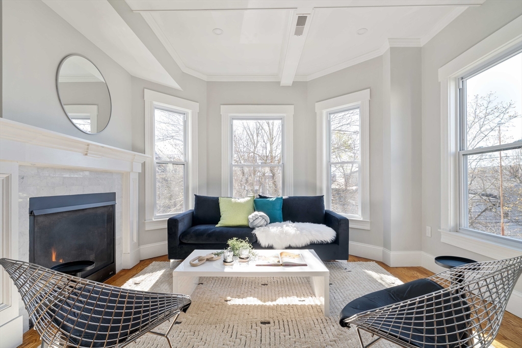 40 Harvard Street # 2