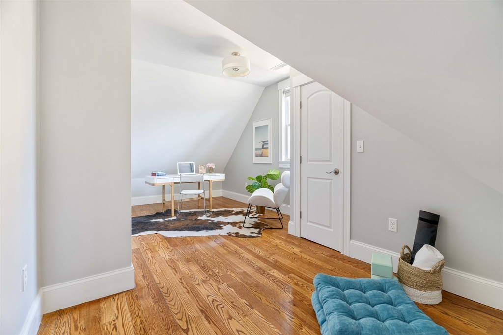 40 Harvard Street # 2