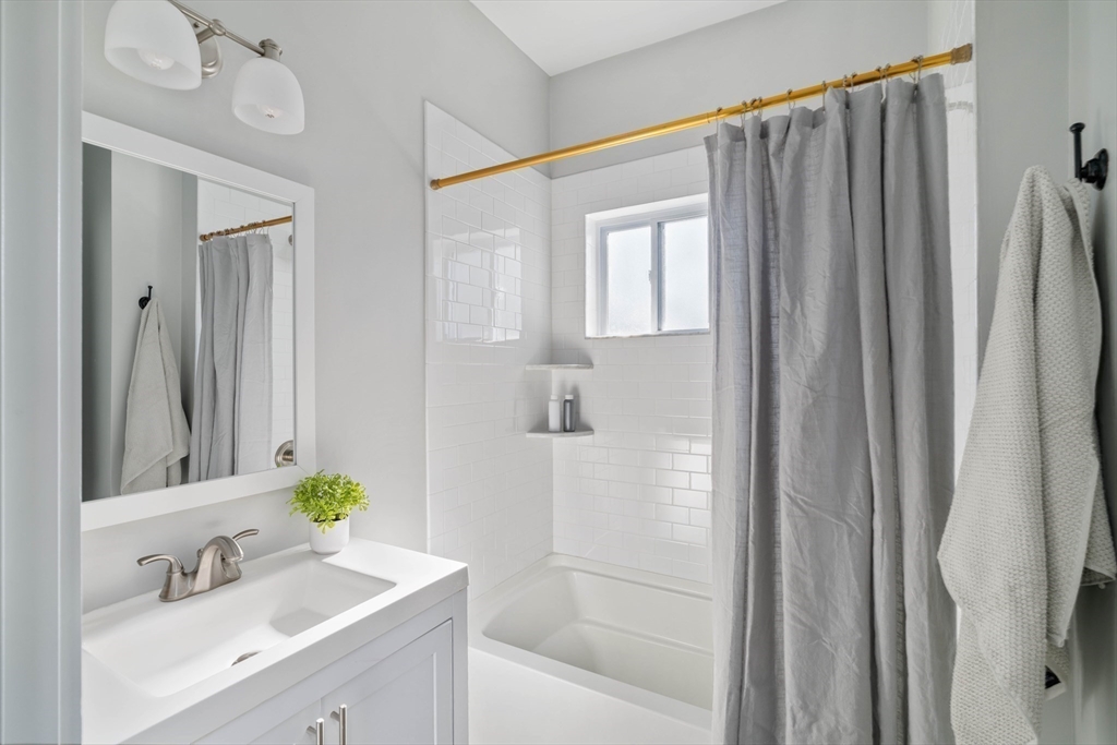 40 Harvard Street # 2