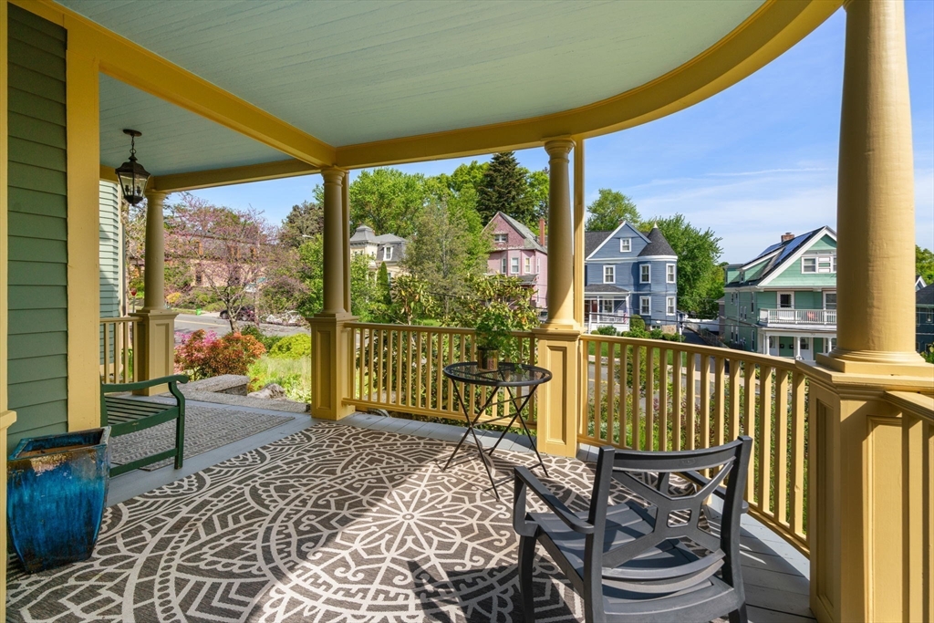 65 Welles Ave