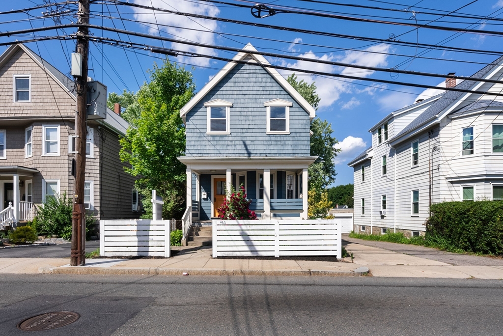 460 Beech St