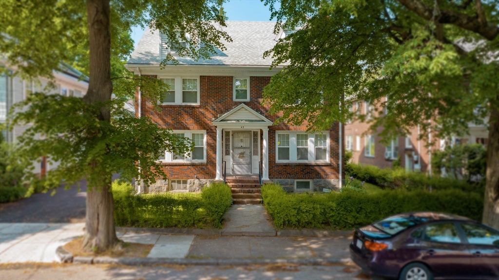 45 Pershing Rd