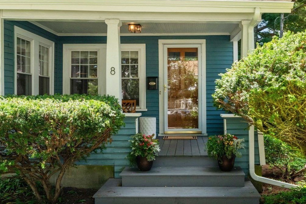 8 Sanborn Ave