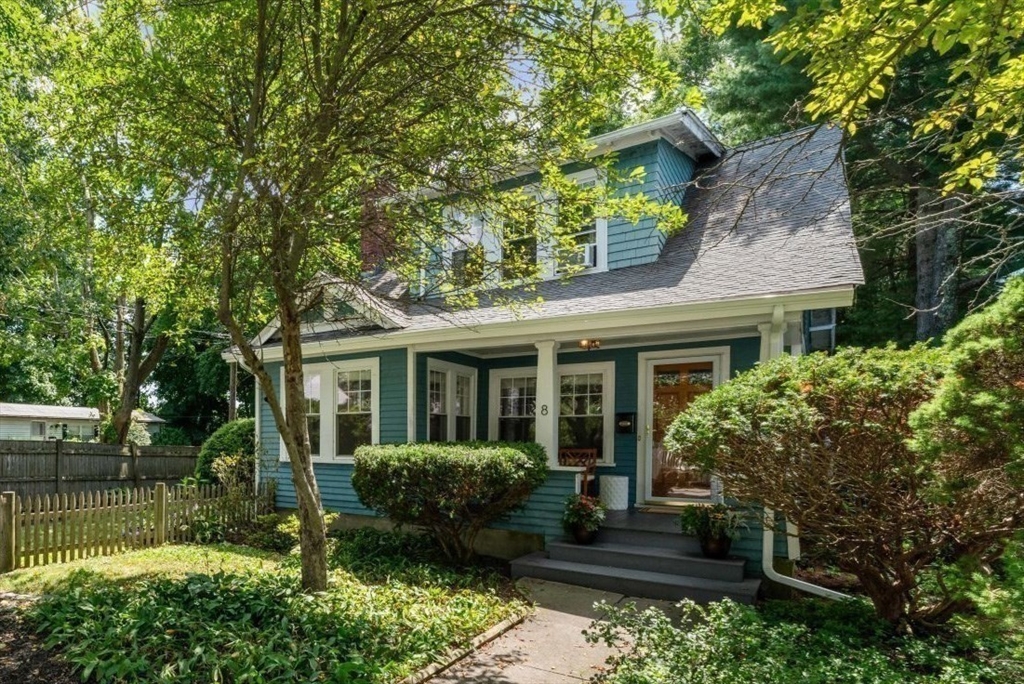 8 Sanborn Ave