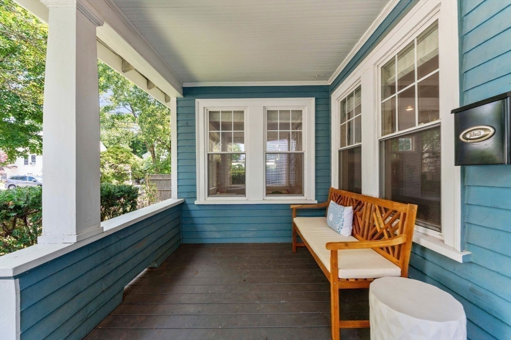 8 Sanborn Ave