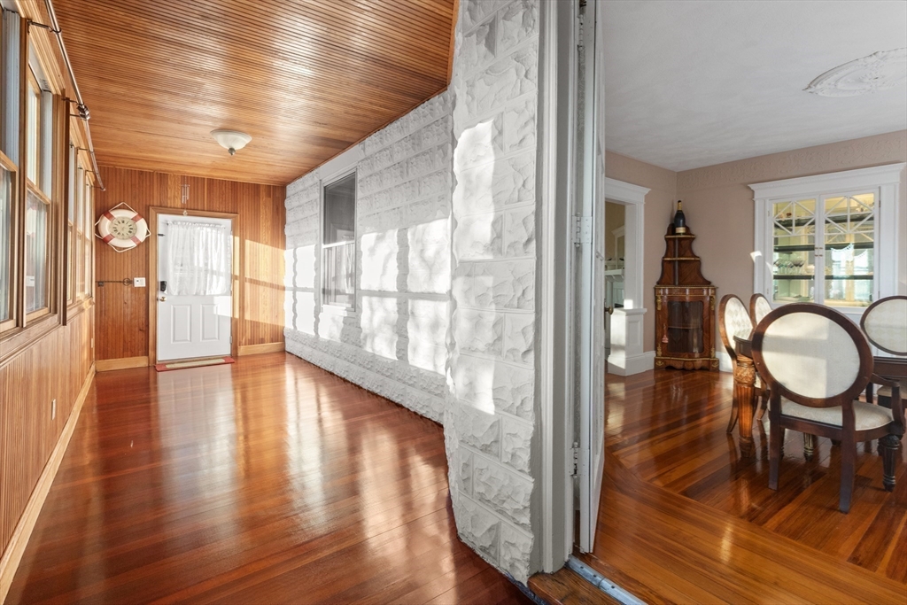 16 Pearl Rd