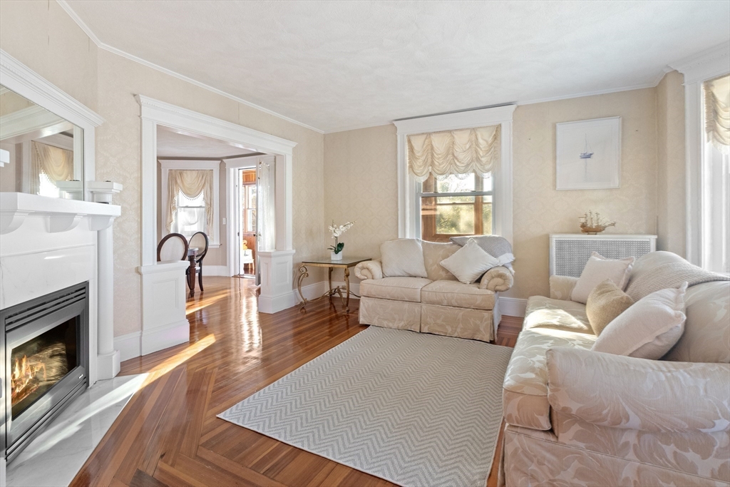 16 Pearl Rd