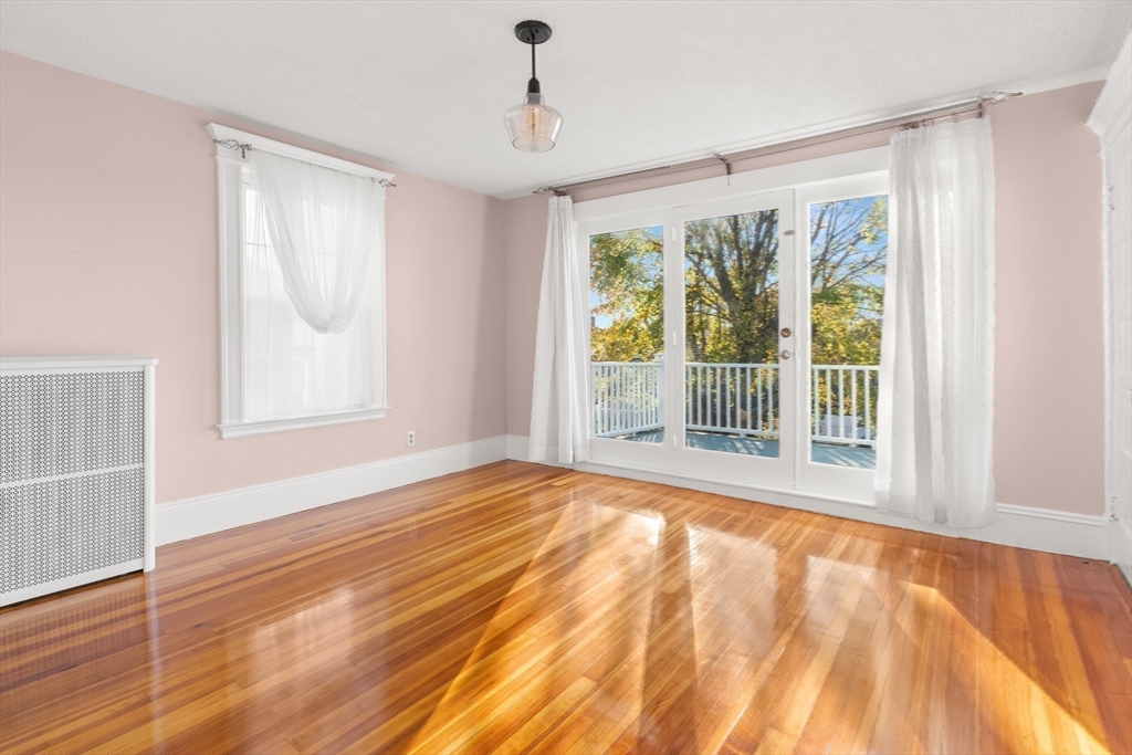 16 Pearl Rd