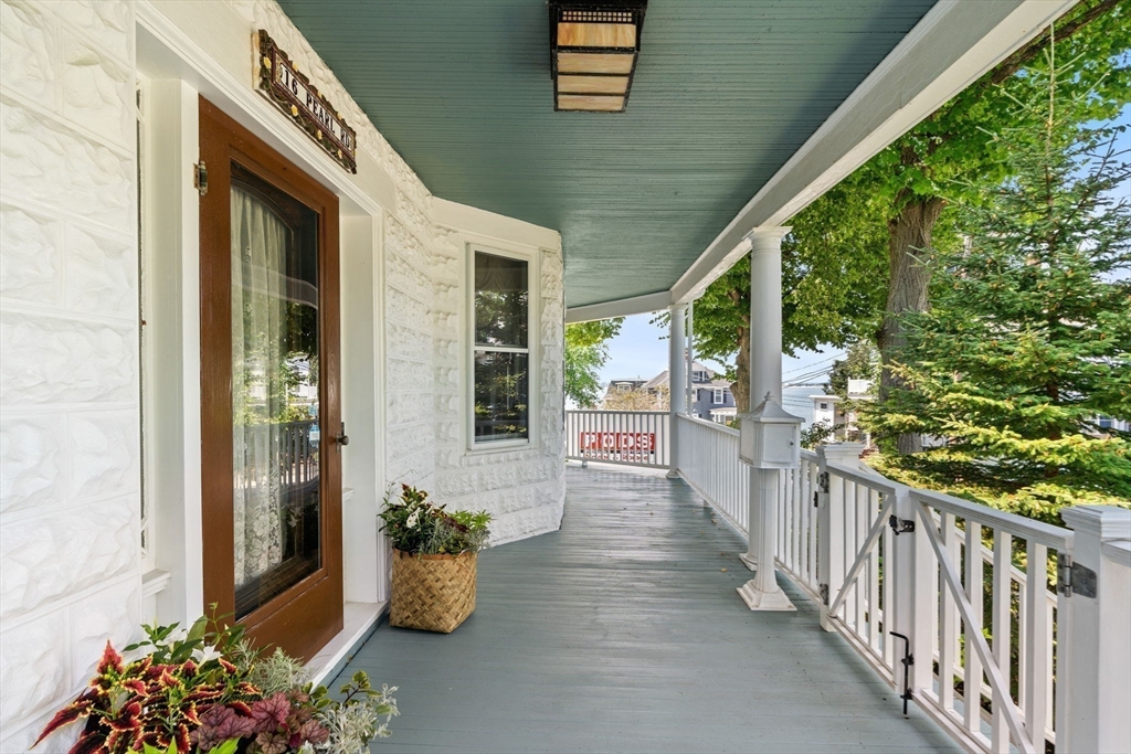 16 Pearl Rd