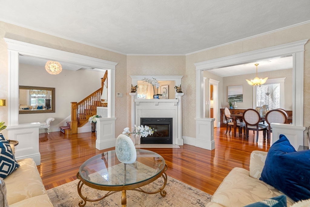 16 Pearl Rd