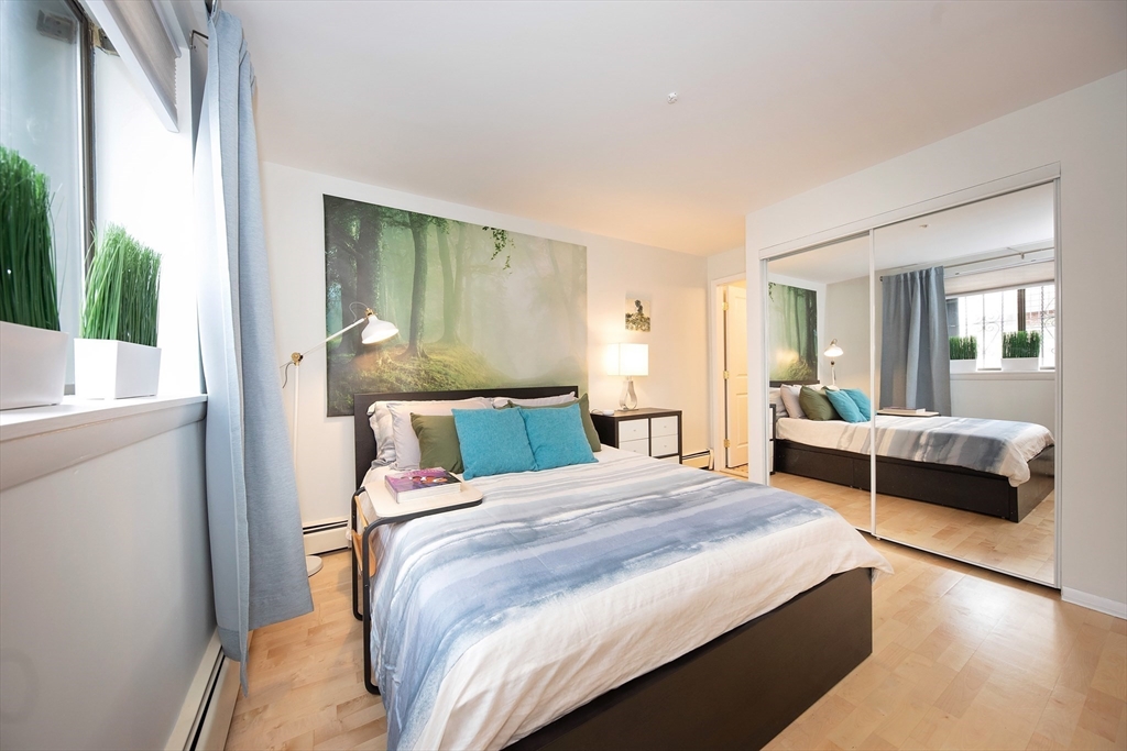 25 Linden Avenue # 2