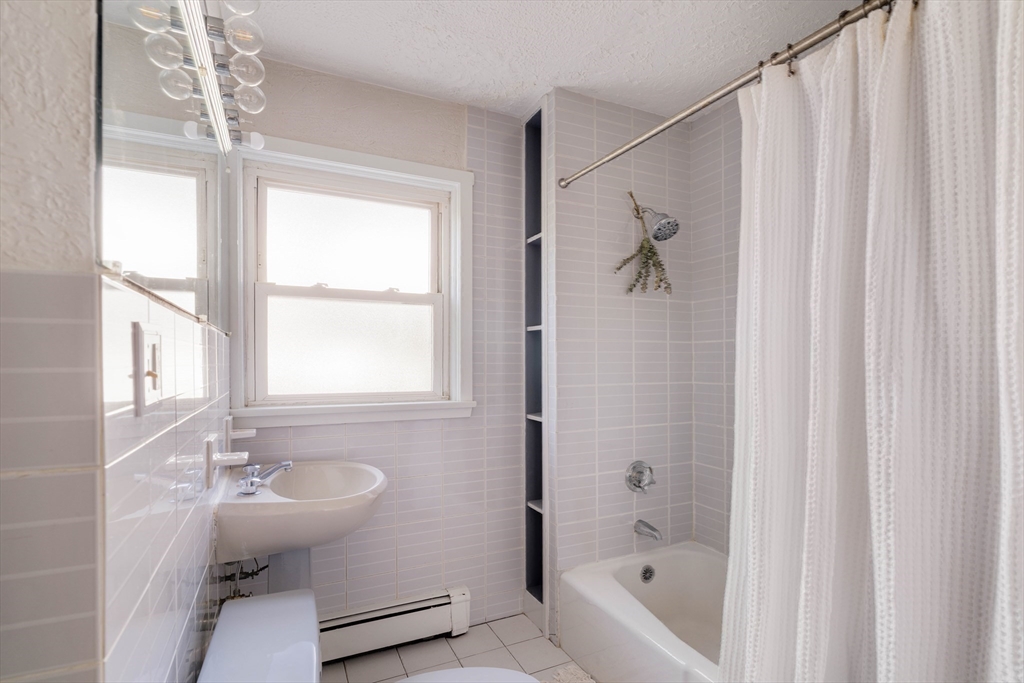 11 S Fairview St # 2L