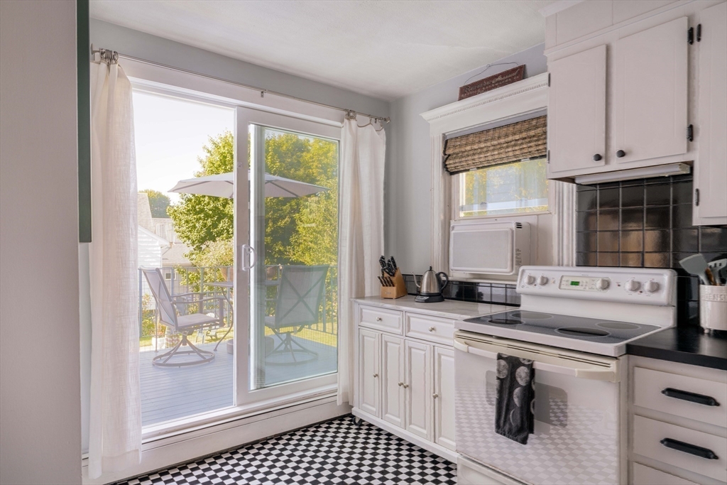 11 S Fairview St # 2L