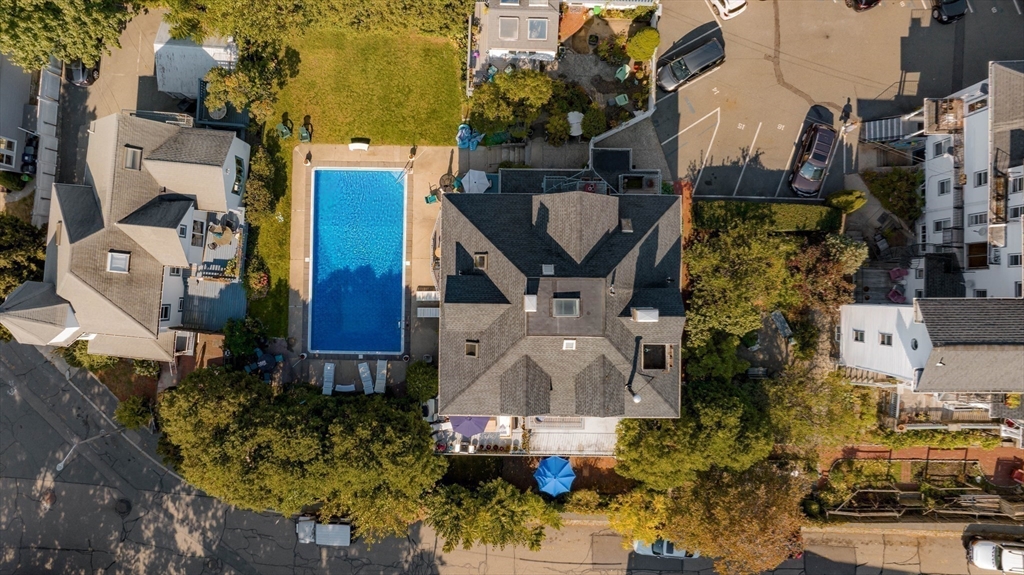 11 S Fairview St # 2L