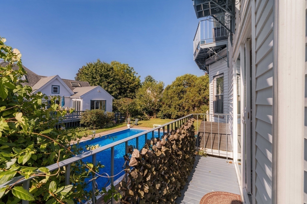 11 S Fairview St # 2L