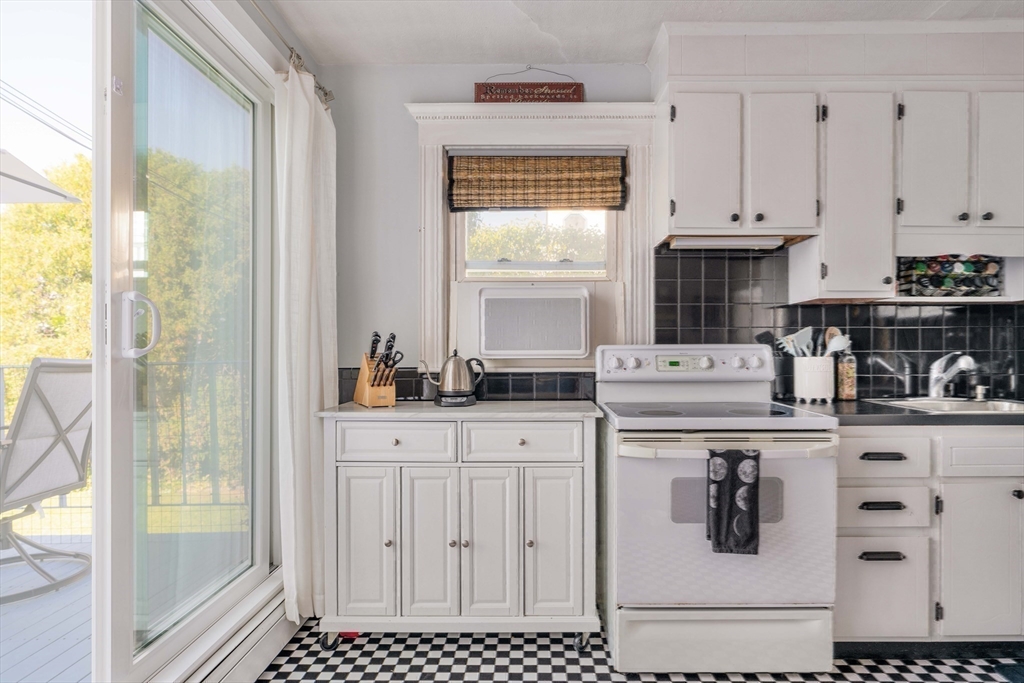 11 S Fairview St # 2L