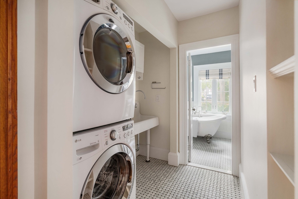 45 Peter Parley Rd