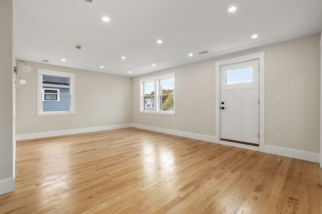 72 White Street