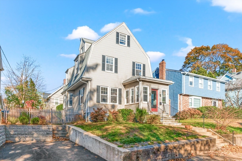139 Newburg St